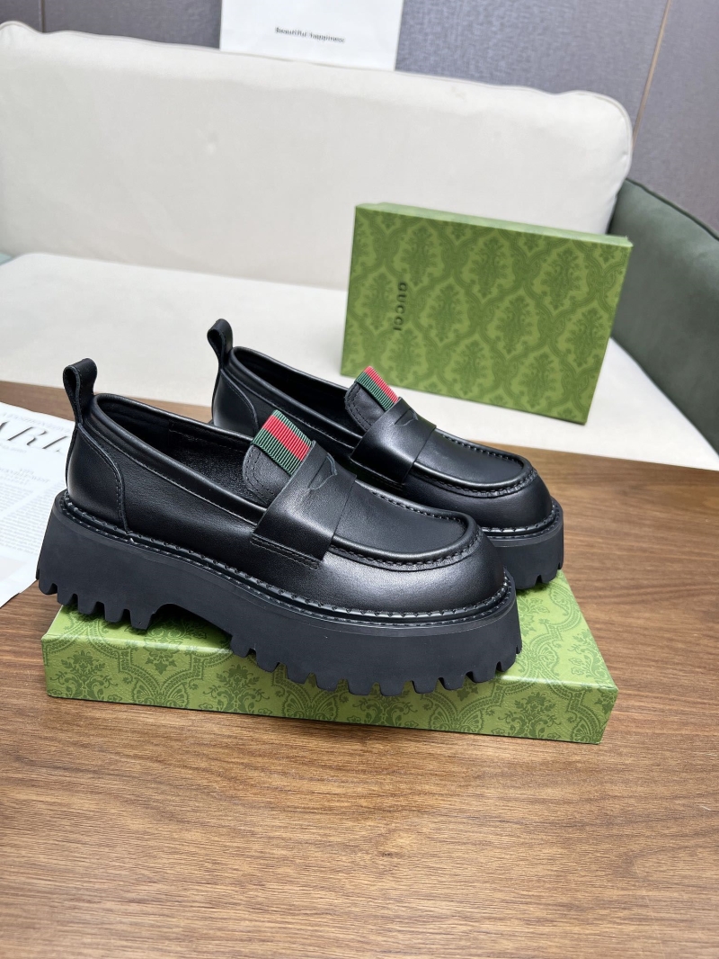 Gucci Leather Shoes